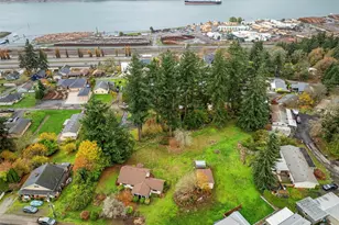 690 N 3rd Pl, Kalama, WA 98625 - Photo 21