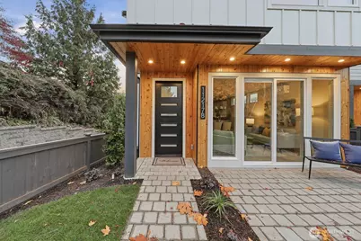 11217 NE 95th Street #B, Kirkland, WA 98033 - Photo 3