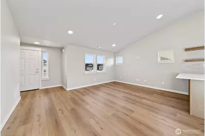 4332 W Sand Hill St, Moses Lake, WA 98837 - Photo 3