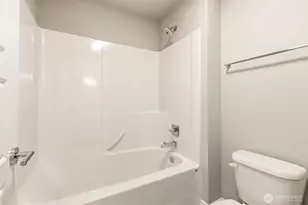 12055 SE May Creek Park Dr, Newcastle, WA 98056 - Photo 25