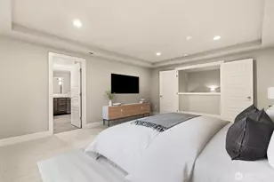 12055 SE May Creek Park Dr, Newcastle, WA 98056 - Photo 13