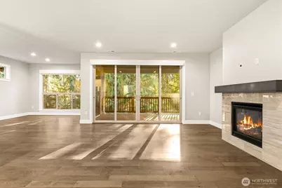 12055 SE May Creek Park Drive, Newcastle, WA 98056 - Photo 9