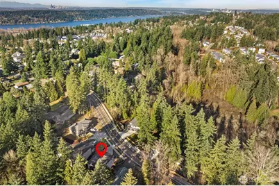 12055 SE May Creek Park Drive, Newcastle, WA 98056 - Photo 29