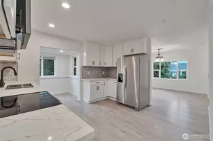 1003 S Adams St, Tacoma, WA 98405 - Photo 9