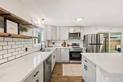 9011 Washington Boulevard SW, Lakewood, WA 98498 - Photo 13