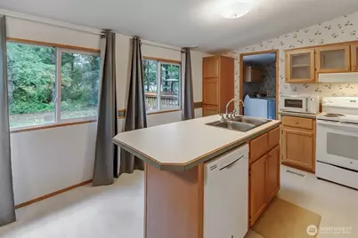 36819 Eatonville Cutoff Road E, Eatonville, WA 98328 - Photo 15