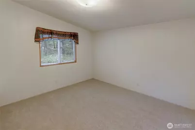 36819 Eatonville Cutoff Road E, Eatonville, WA 98328 - Photo 23