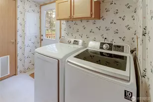 36819 Eatonville Cutoff Rd E, Eatonville, WA 98328 - Photo 25