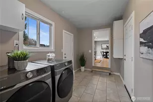 12010 Waller Rd E, Tacoma, WA 98446 - Photo 15