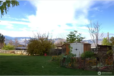 772 N Keller Street, East Wenatchee, WA 98802 - Photo 7