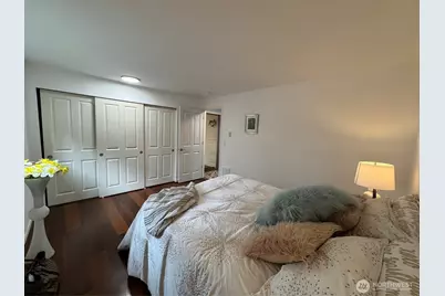 14006 SE 6th #14, Bellevue, WA 98007 - Photo 9