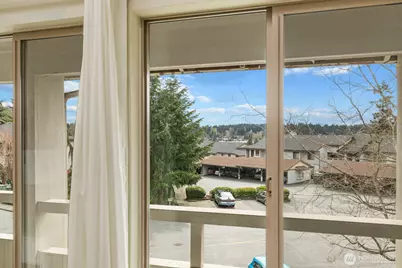 23405 Lakeview Drive #H306, Mountlake Terrace, WA 98043 - Photo 3