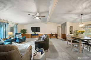 6605 Boston Harbor Rd NE, Olympia, WA 98506 - Photo 7