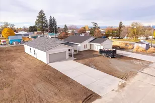 34 Simpson St, Mansfield, WA 98830 - Photo 3