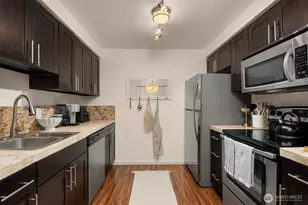 215 9th St, Kirkland, WA 98033 - Photo 13