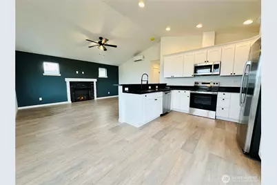 400 Malibu Street SW, Ocean Shores, WA 98569 - Photo 9