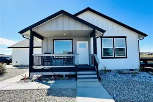 400 Malibu St SW, Ocean Shores, WA 98569 - Photo 1