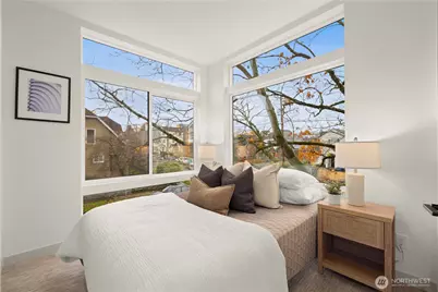 7005 9th Avenue NE, Seattle, WA 98115 - Photo 13