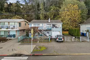 1324 Alki Ave SW, Seattle, WA 98116 - Photo 5