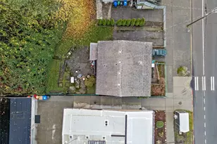 1324 Alki Ave SW, Seattle, WA 98116 - Photo 7