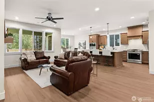 17302 74th Ave Ct E, Puyallup, WA 98375 - Photo 3