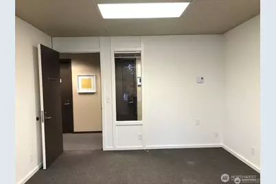 755 Winslow Way E #102, Bainbridge Island, WA 98110 - Photo 11