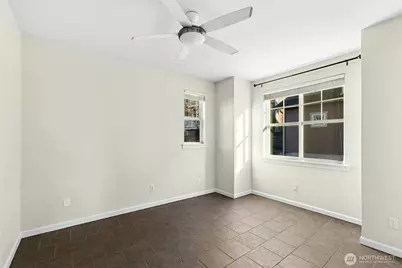 2002 17th Avenue NE #R100A, Issaquah, WA 98029 - Photo 19