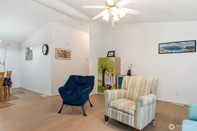 7083 NE Taurus Lane, Bremerton, WA 98311 - Photo 11