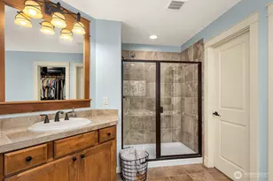 1719 271st Ave SE, Sammamish, WA 98075 - Photo 19