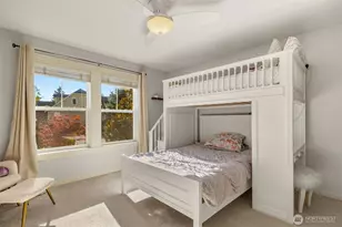 1719 271st Ave SE, Sammamish, WA 98075 - Photo 23