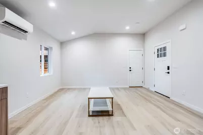 12531 25th Avenue NE #Unit A, Seattle, WA 98125 - Photo 5