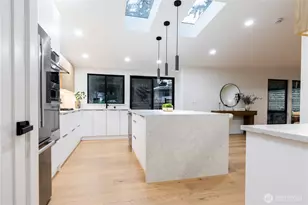 15621 SE 24th St, Bellevue, WA 98008 - Photo 13