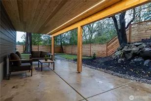 15621 SE 24th St, Bellevue, WA 98008 - Photo 33