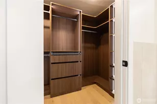 15621 SE 24th St, Bellevue, WA 98008 - Photo 19