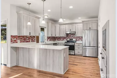 35718 59th Avenue Ct E, Eatonville, WA 98328 - Photo 7