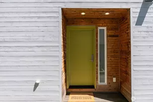 3642 A Interlake Ave N, Seattle, WA 98103 - Photo 5