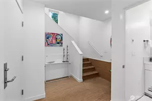 3642 A Interlake Ave N, Seattle, WA 98103 - Photo 7