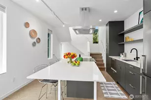 3642 A Interlake Ave N, Seattle, WA 98103 - Photo 19