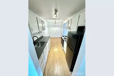 19411 56th Avenue W #115, Lynnwood, WA 98036 - Photo 7