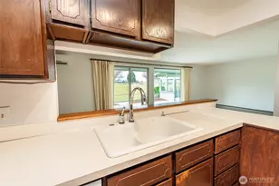 1301 S 3rd Ave, Sequim, WA 98382 - Photo 11