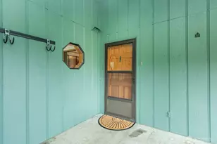 1301 S 3rd Ave, Sequim, WA 98382 - Photo 5