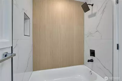 17017 4th Avenue NE, Shoreline, WA 98155 - Photo 19