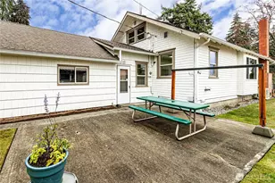 338 E Lopez Ave NE, Port Angeles, WA 98362 - Photo 33