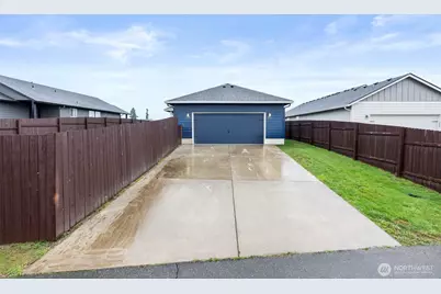 404 Herren Avenue, Winlock, WA 98596 - Photo 9