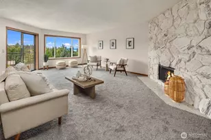 1071 4th Ave S, Edmonds, WA 98020 - Photo 3