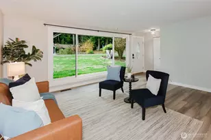 1135 Hillandale Dr E, Port Orchard, WA 98366 - Photo 5