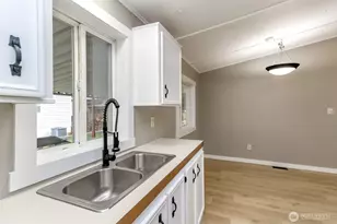 31108 3rd Ave, Black Diamond, WA 98010 - Photo 11