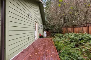 521 N Fairway Dr W, Hoodsport, WA 98548 - Photo 19