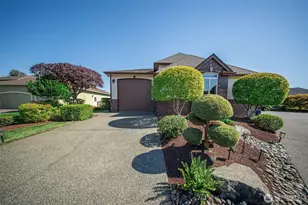 15301 147th Ave E, Orting, WA 98360 - Photo 3