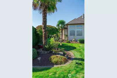 15301 147th Avenue E, Orting, WA 98360 - Photo 7